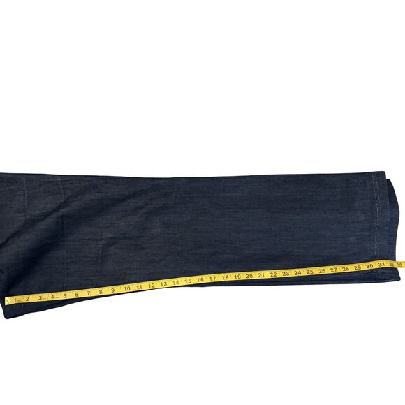 St. John Sport WomenS Dark Wash Denim Jeans Size 10 Classic Straight Fit - Picture 11 of 14